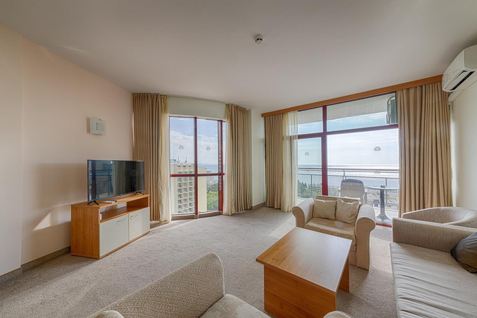 Apollo - Ultra , Pools & Free Beach, Individual Ac In Every Hotel Goldstrand