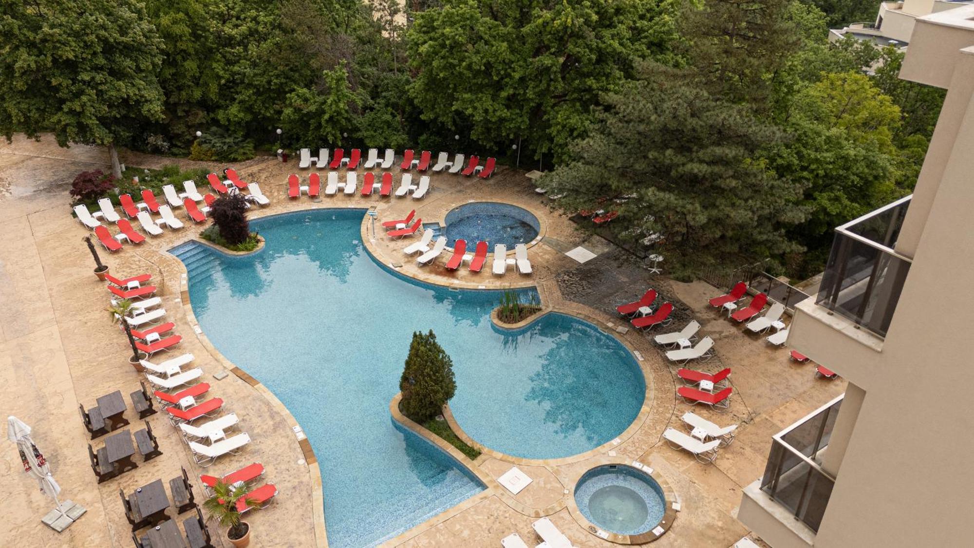 Apollo - Ultra , Pools & Free Beach, Individual Ac In Every Goldstrand